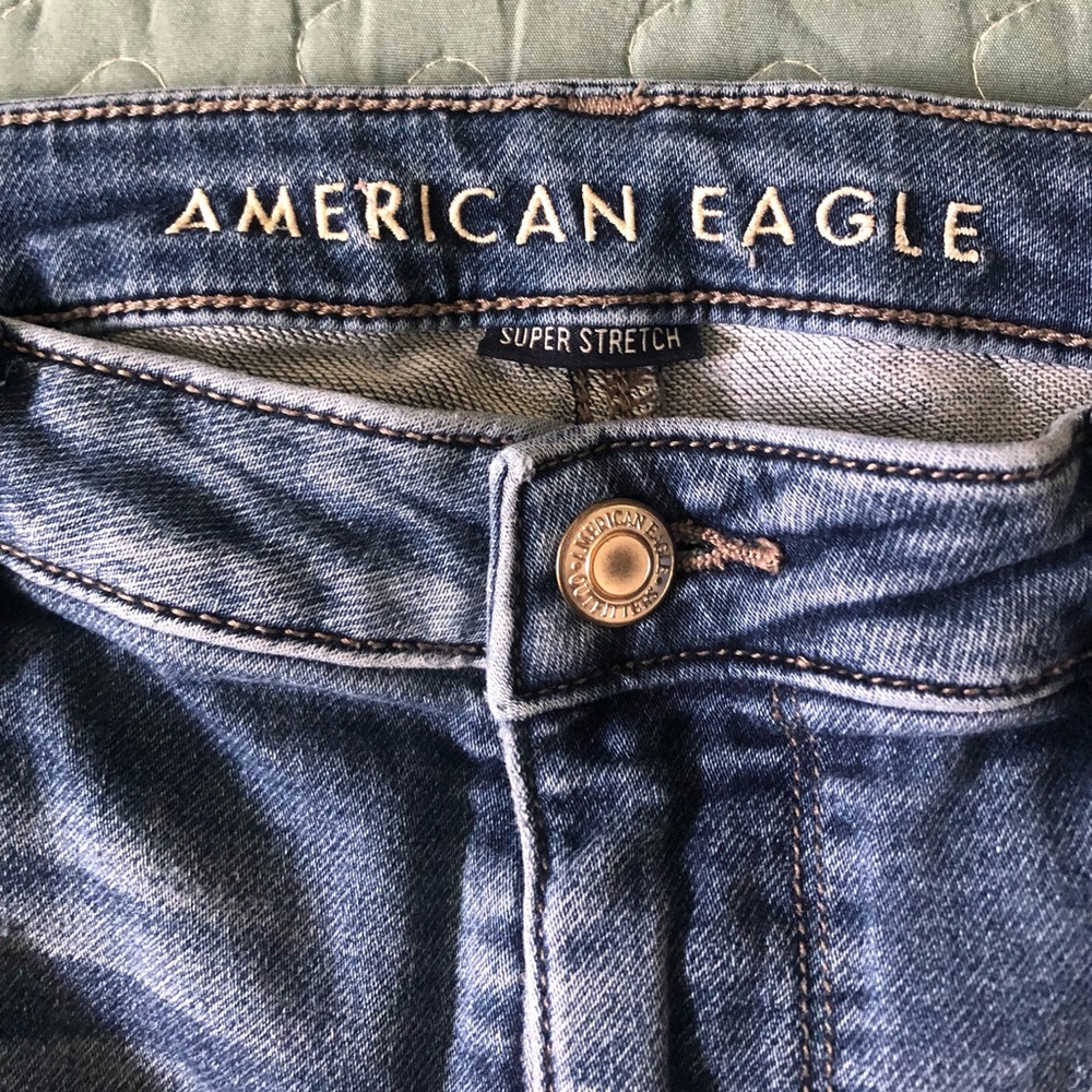 Women’s American Eagle Jeans